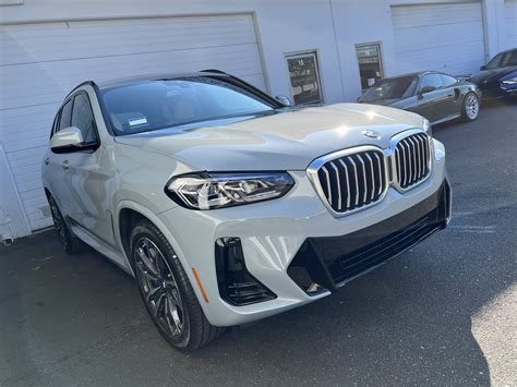 Bmw of brooklyn - A quick look at the 2023 X3 xDrive30i in Brooklyn Grey. This color requires the M Sport package, so keep that in mind as it just isn't a $650 paint option. W...